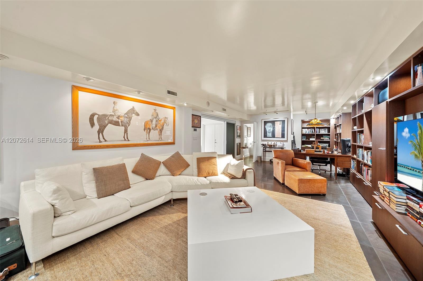 600 Grapetree Dr Unit: 6BS