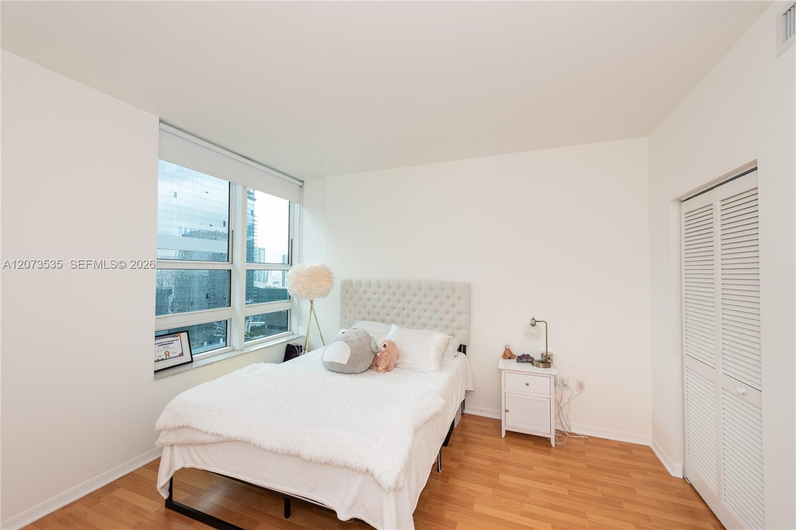 951 Brickell Ave # 2709