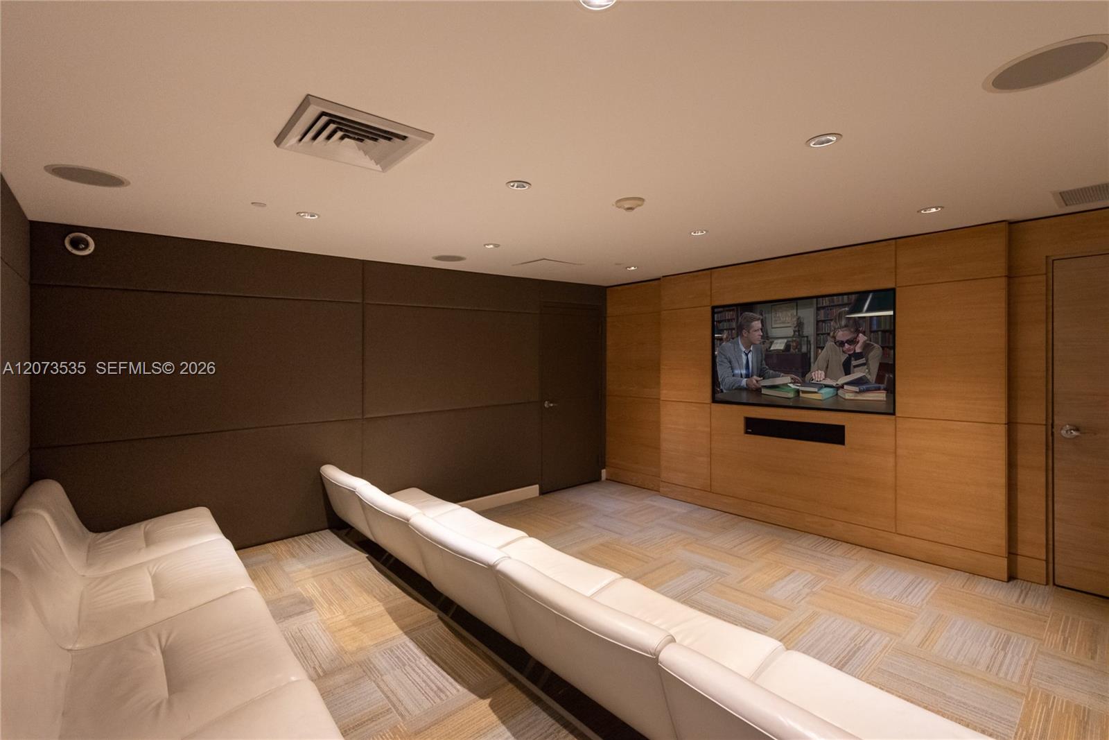 951 Brickell Ave # 2709