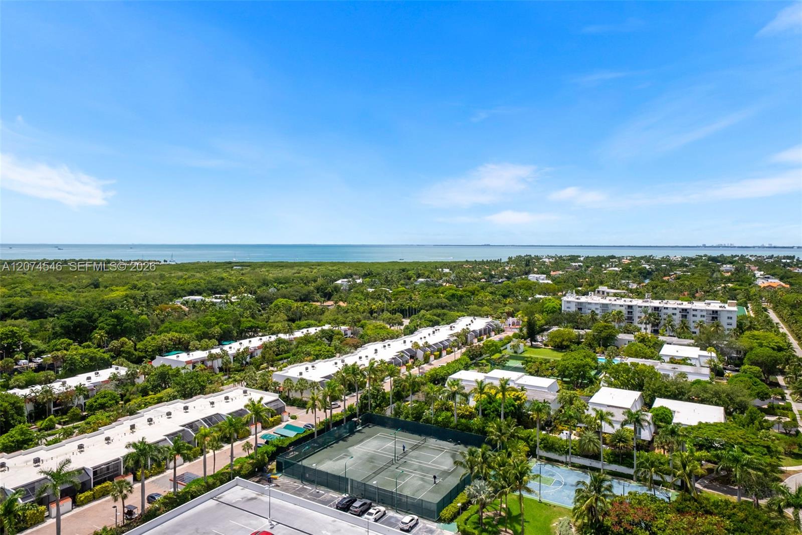 881 Ocean Dr # 16F
