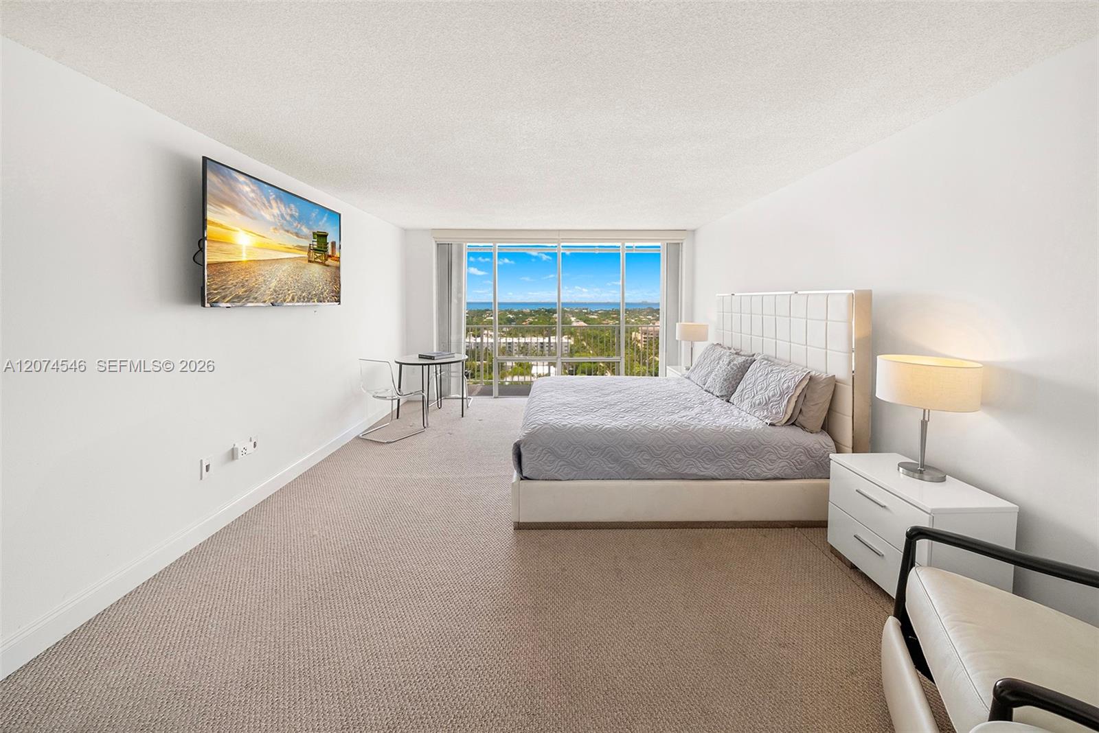 881 Ocean Dr # 16F