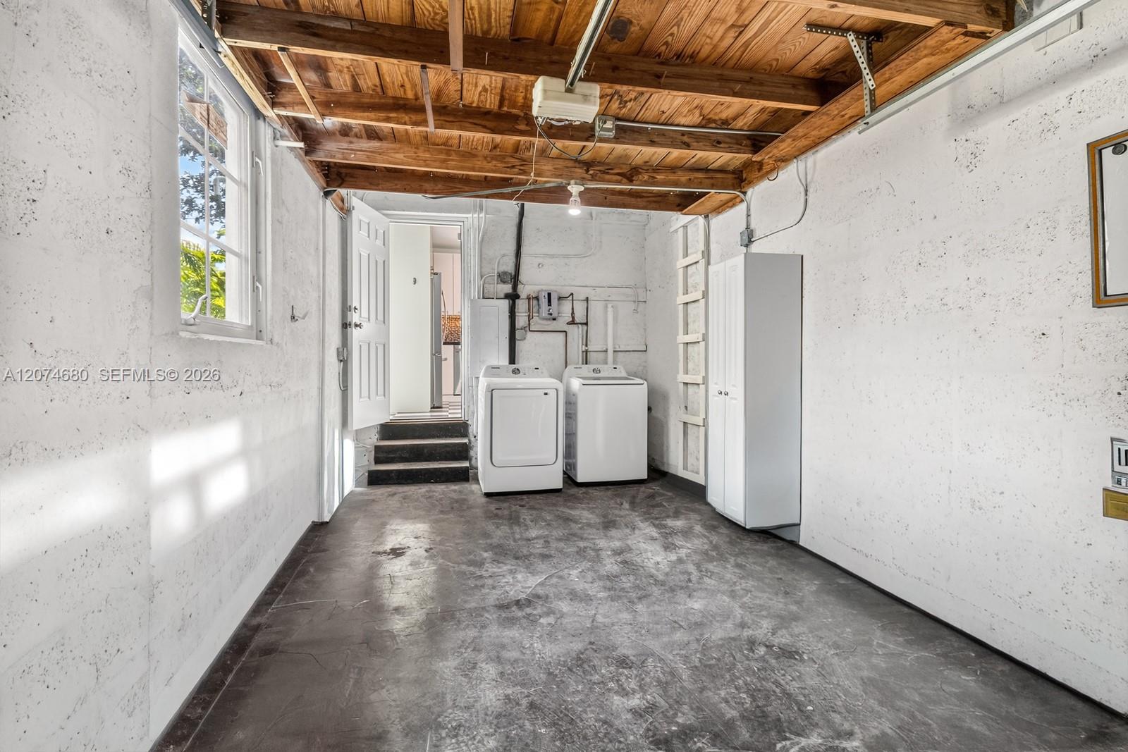 447 Blue Rd