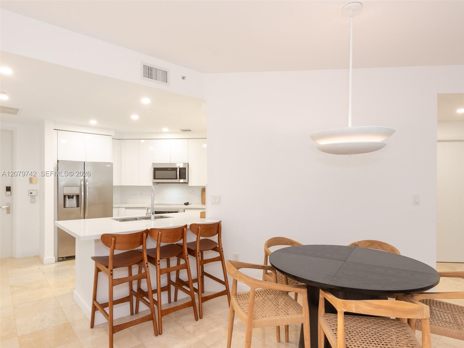 705 Crandon Blvd # 506