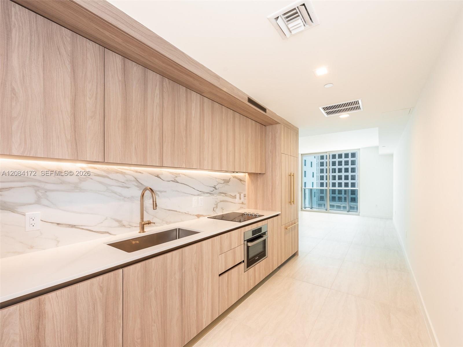 77 SE 5th St # 1714