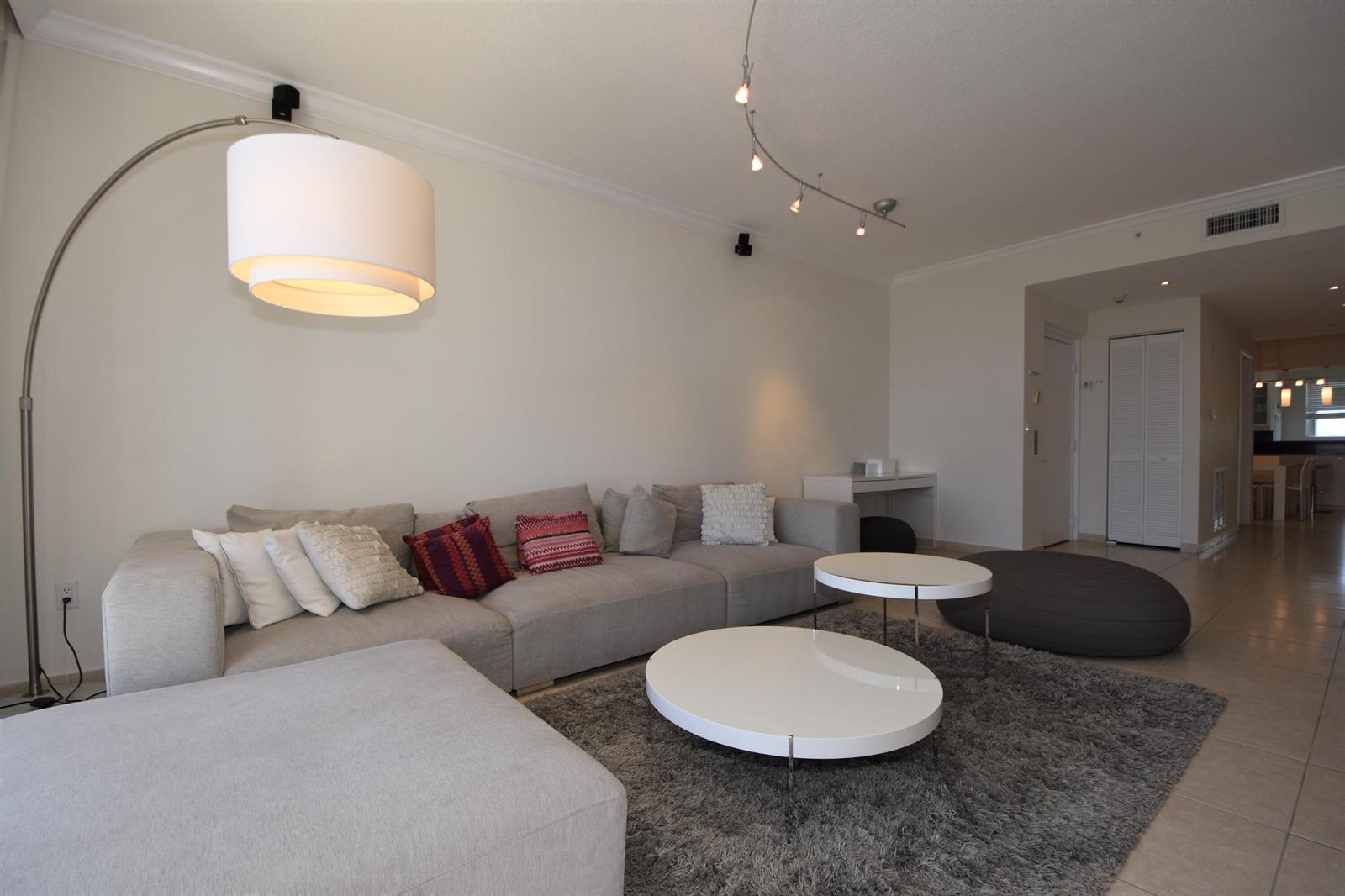 707 CRANDON Boulevard # 8 Unit: PH-8