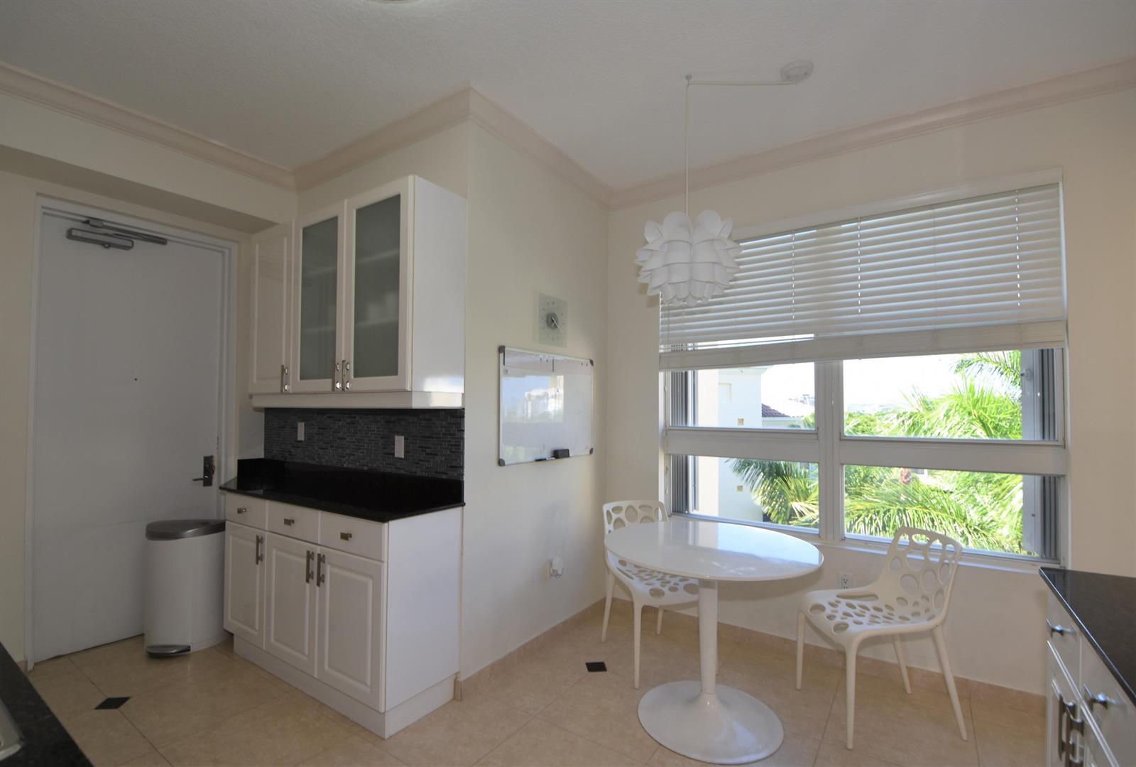 707 CRANDON Boulevard # 8 Unit: PH-8