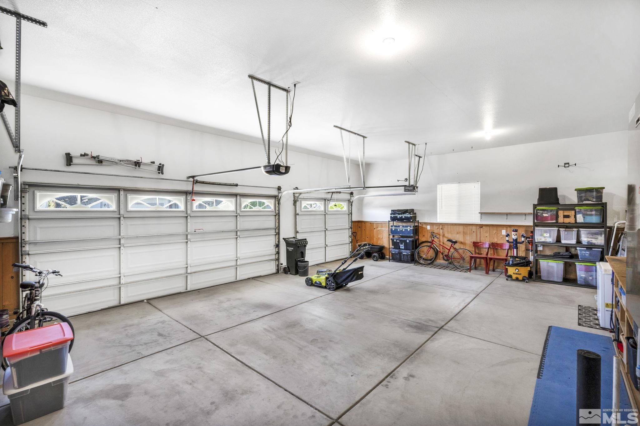 860 Valley Crest Drive