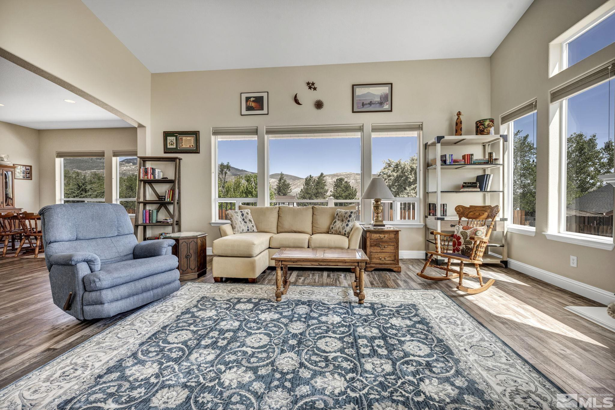 860 Valley Crest Drive