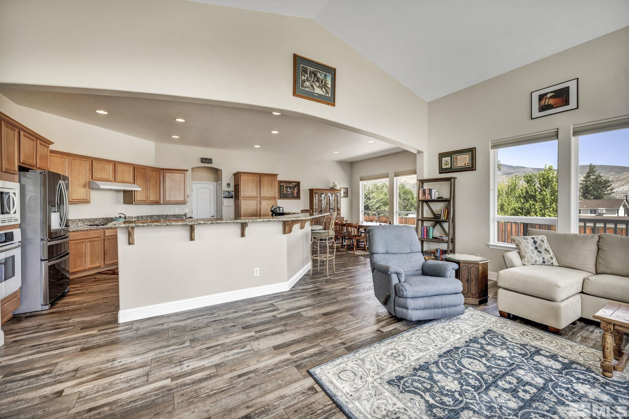 860 Valley Crest Drive