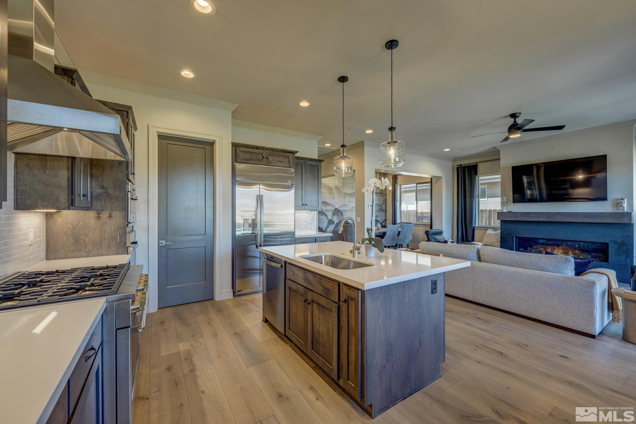 3362 Cambria Loop