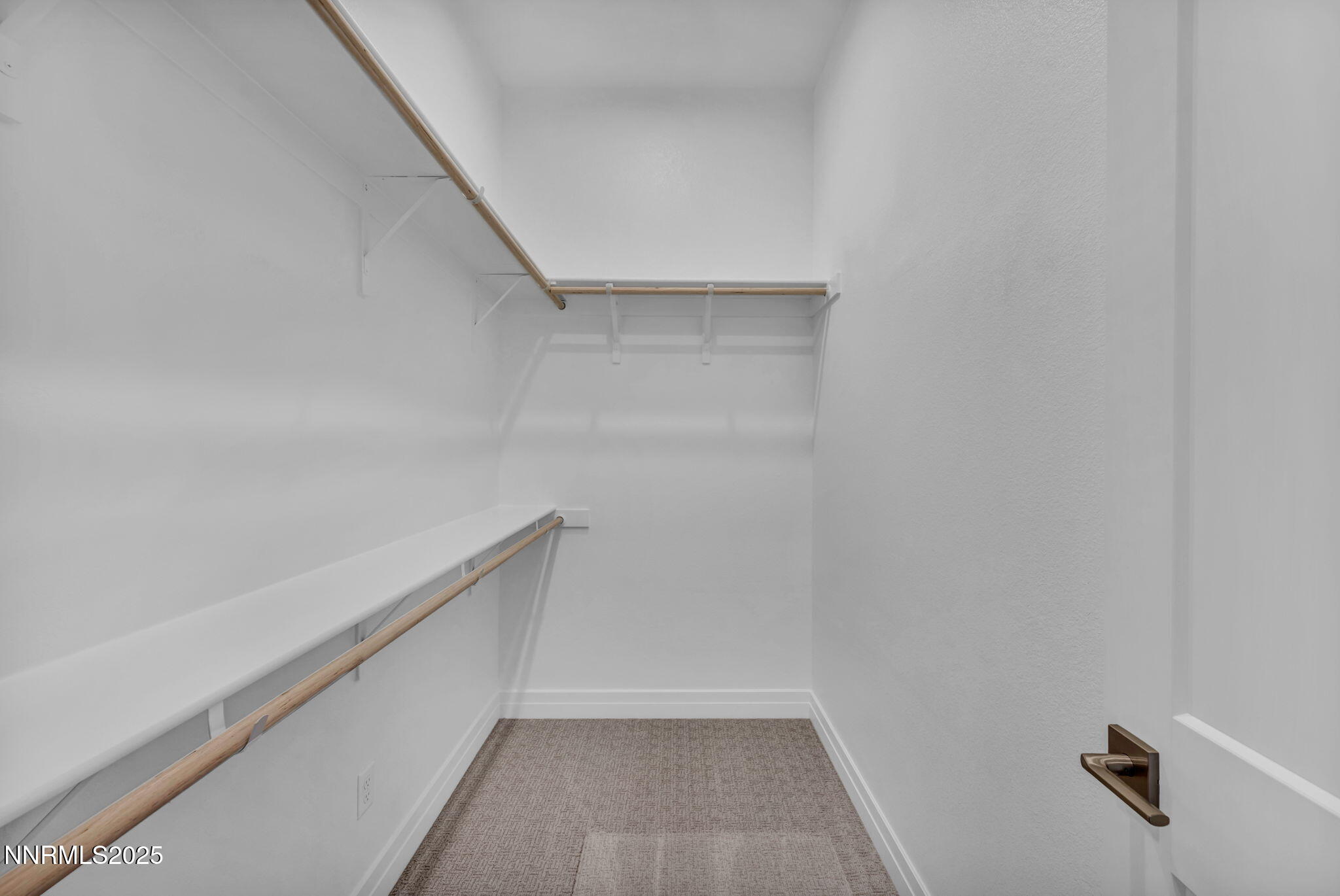 3863 Cambria Lp