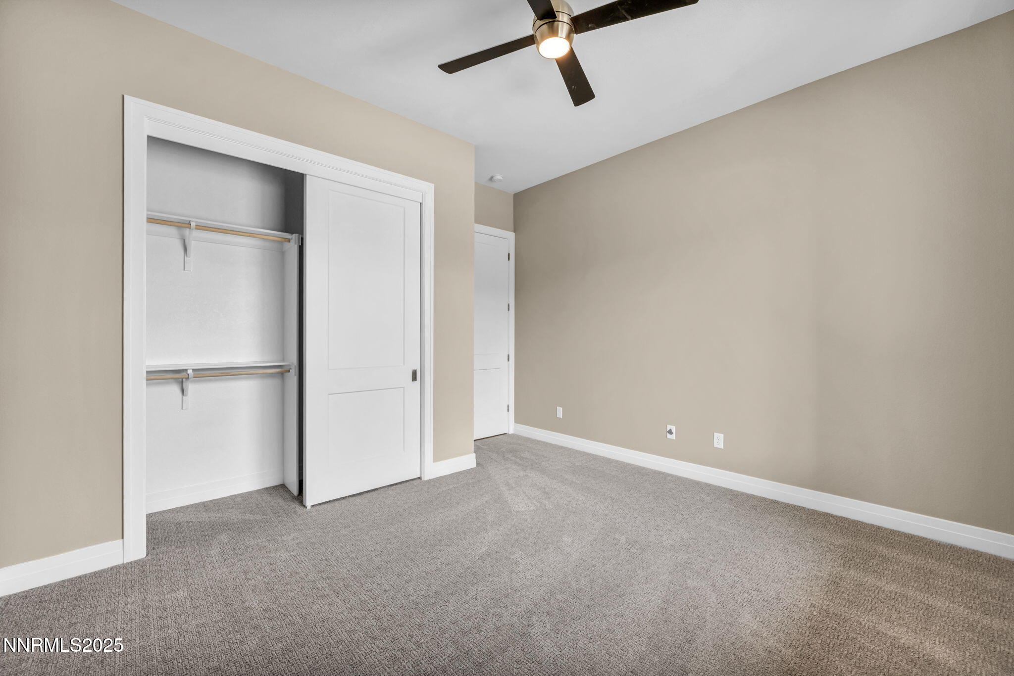 3863 Cambria Lp