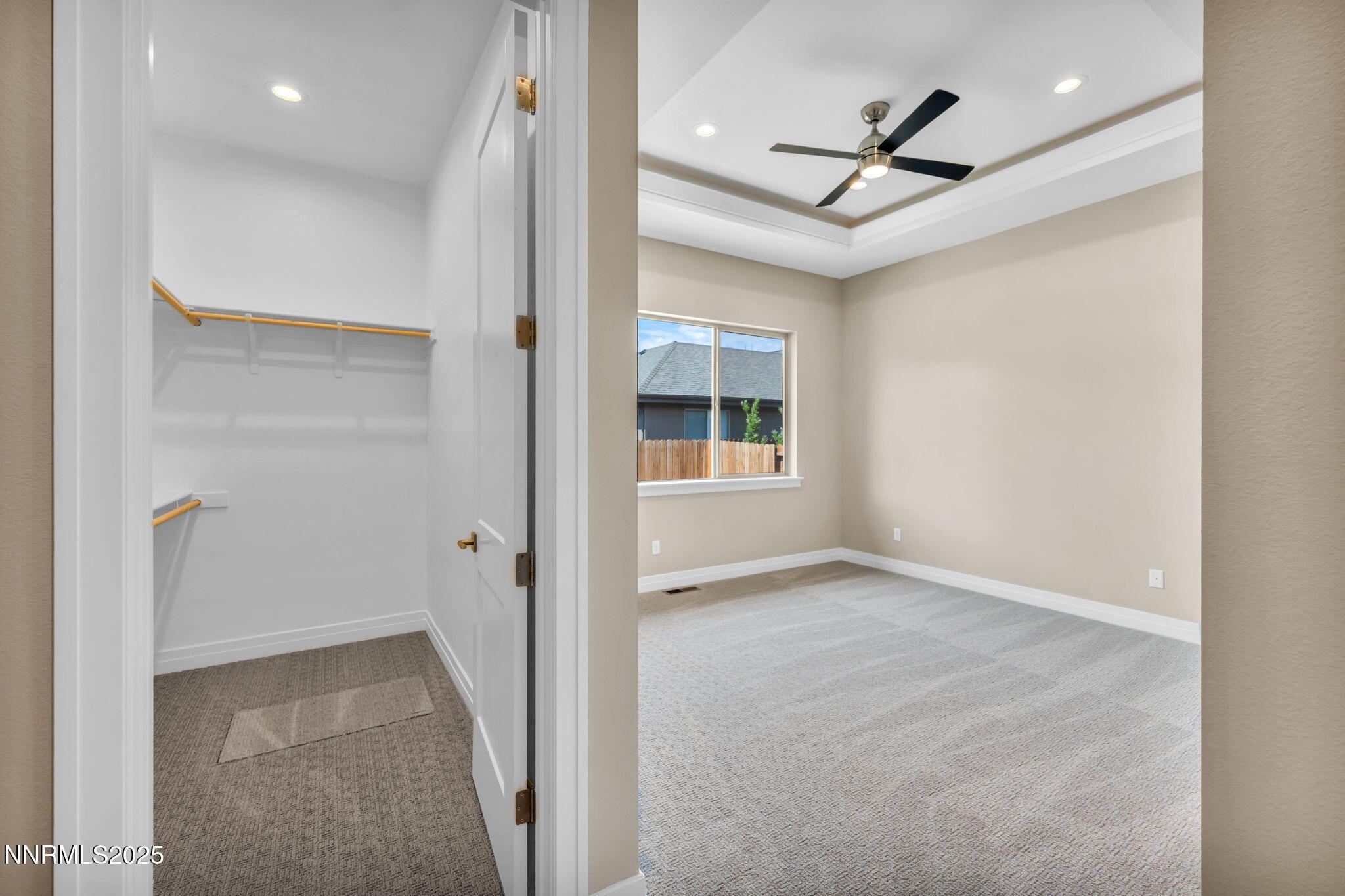 3863 Cambria Lp