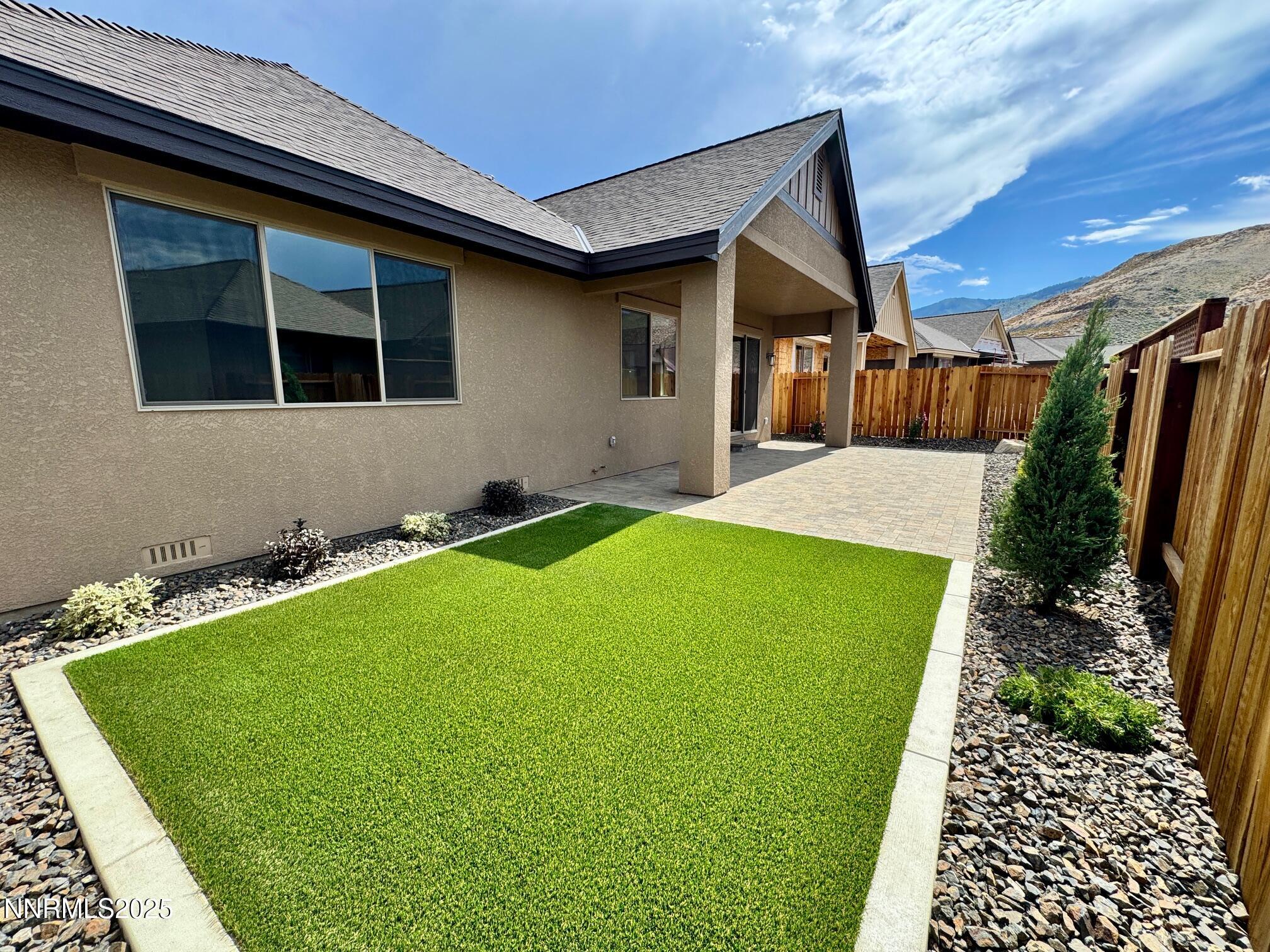 3863 Cambria Lp