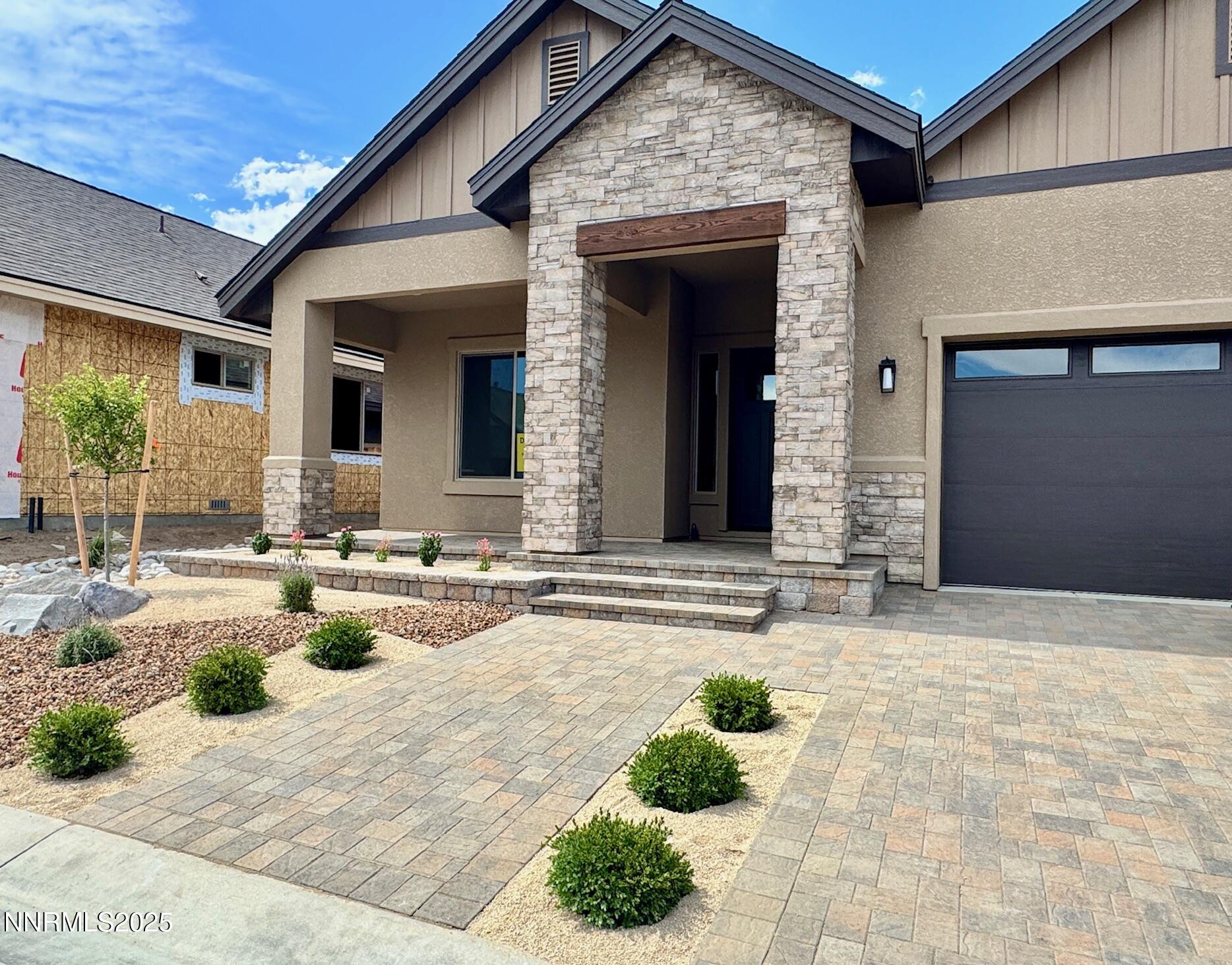 3863 Cambria Lp