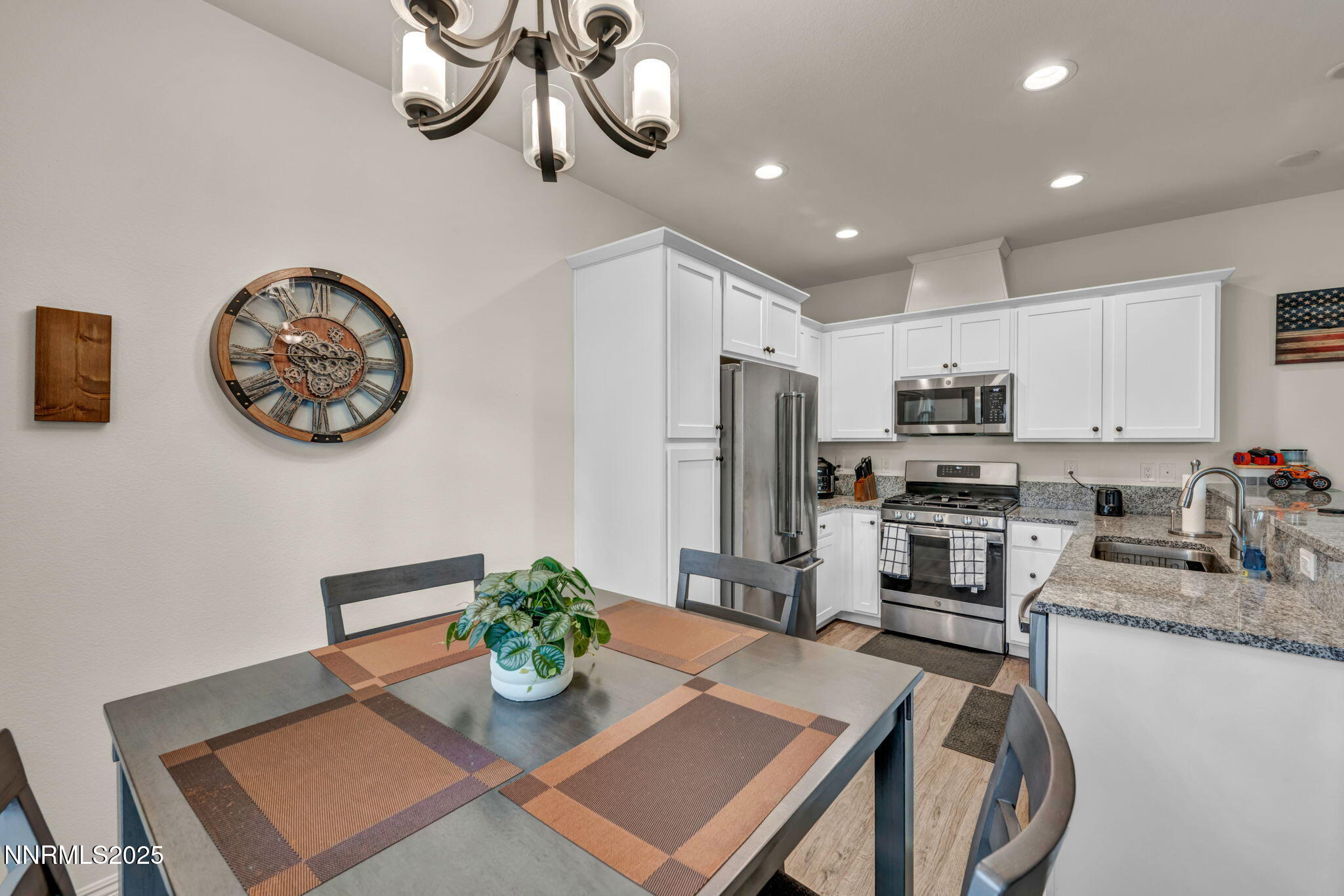1252 Saltern Drive