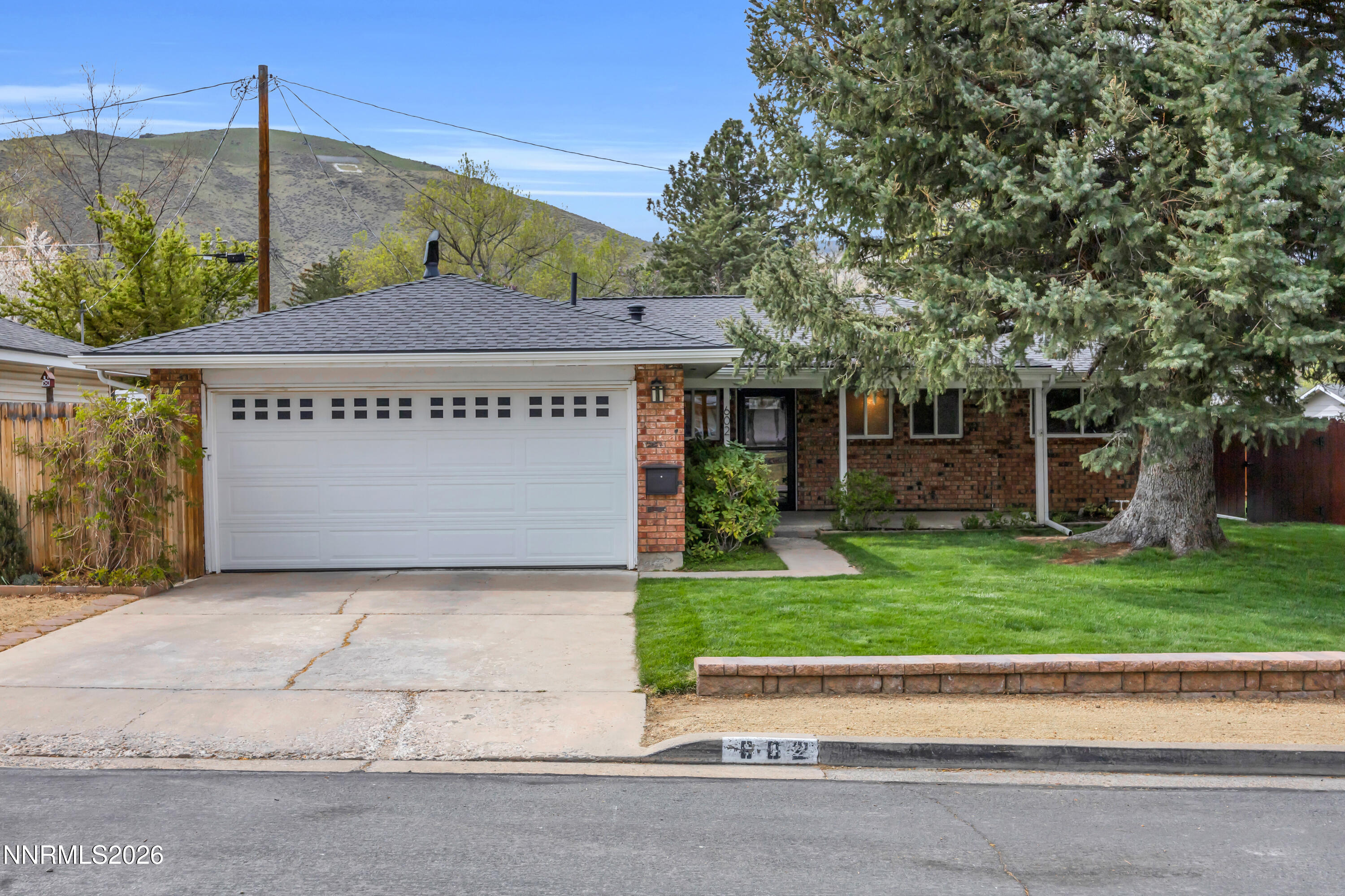 602 Poplar Street