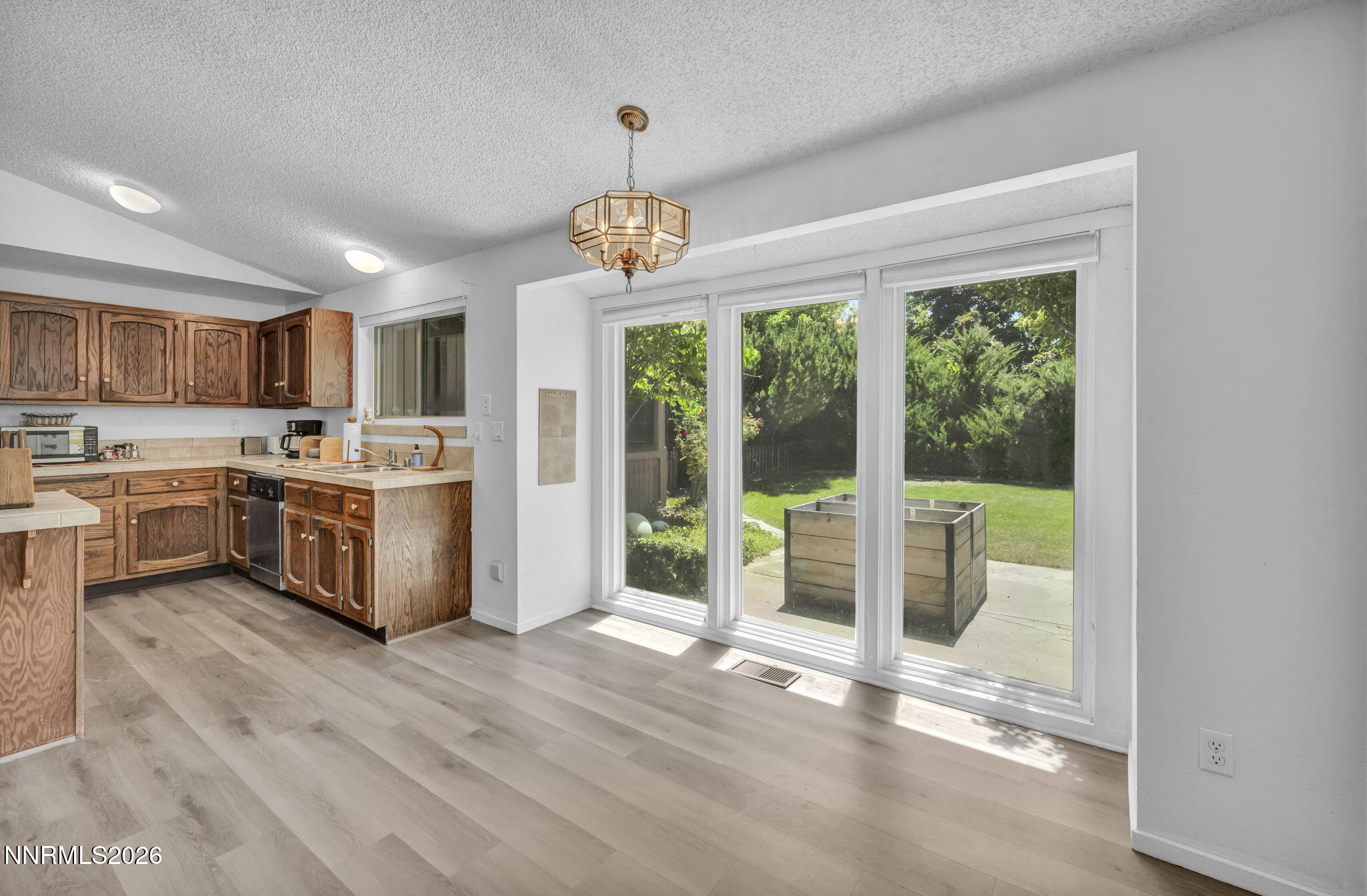 1097 Stagecoach Lane