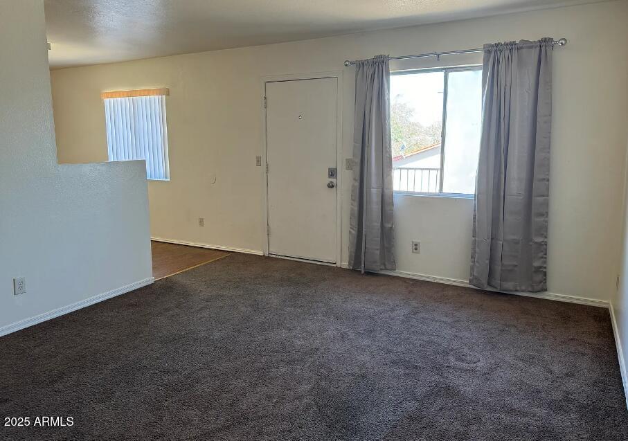 2118 W BELMONT Avenue