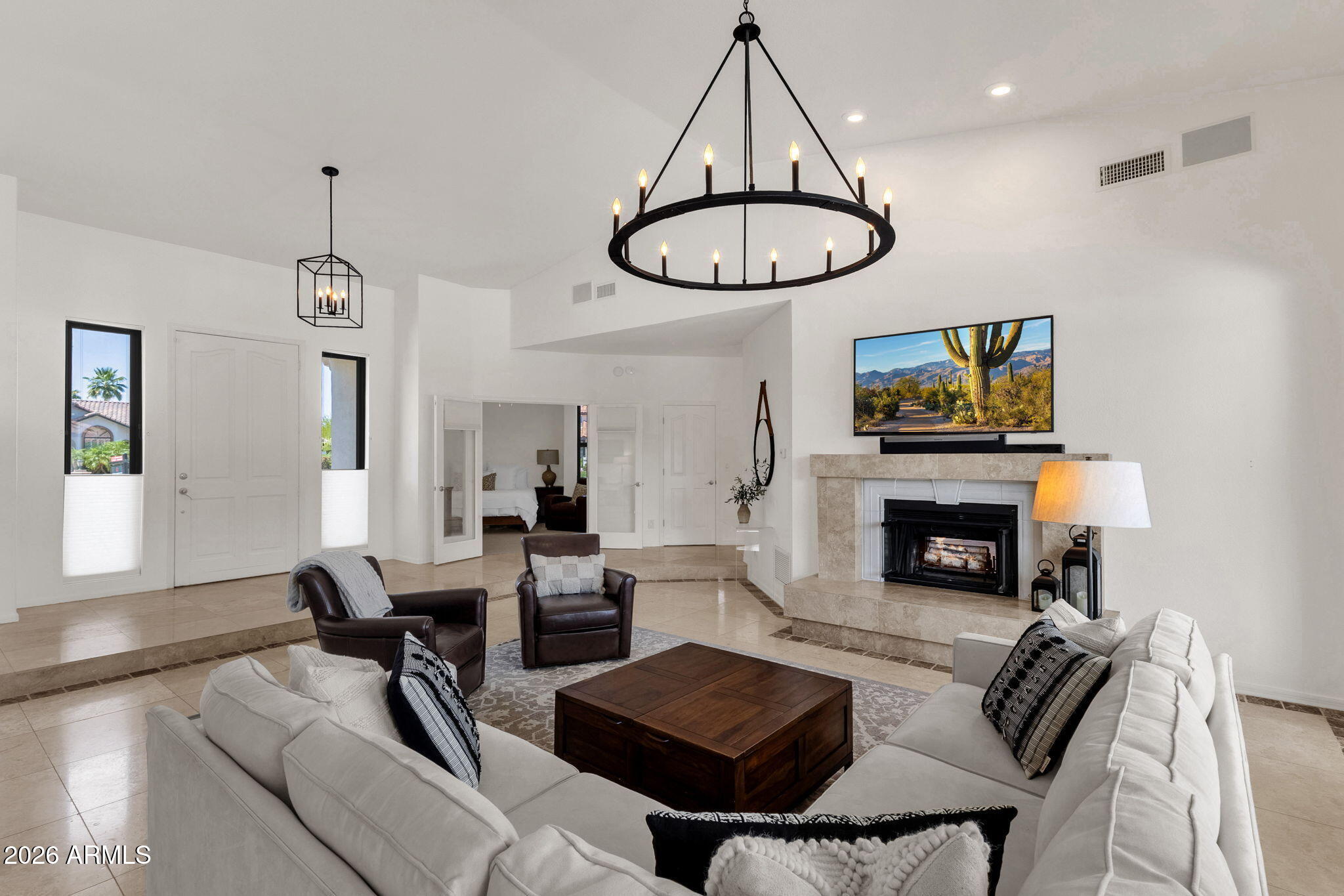 10845 E POINSETTIA Drive