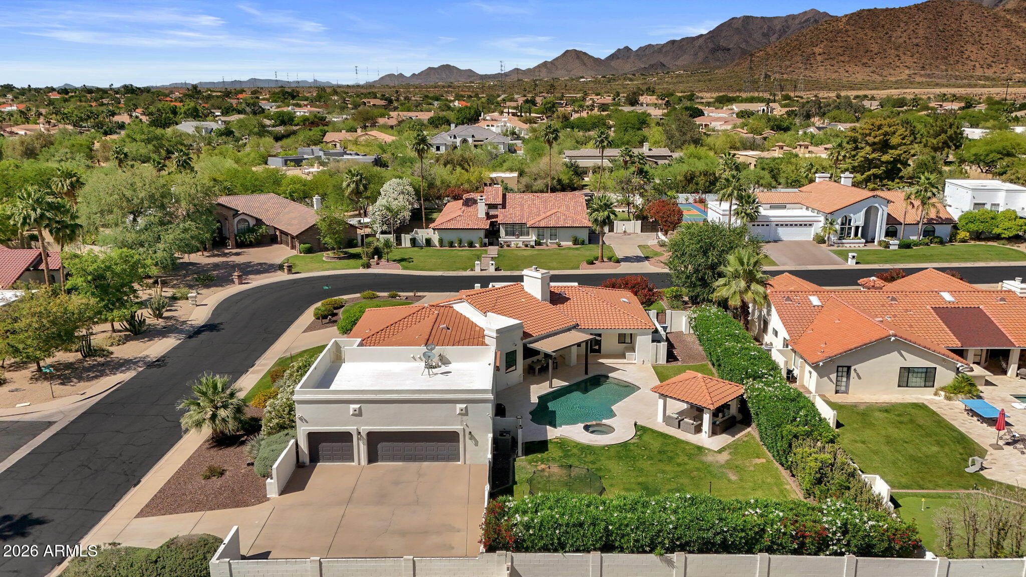 10845 E POINSETTIA Drive