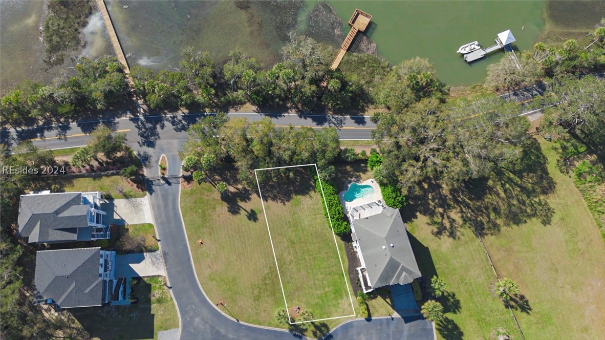 17 Shear Water Dr