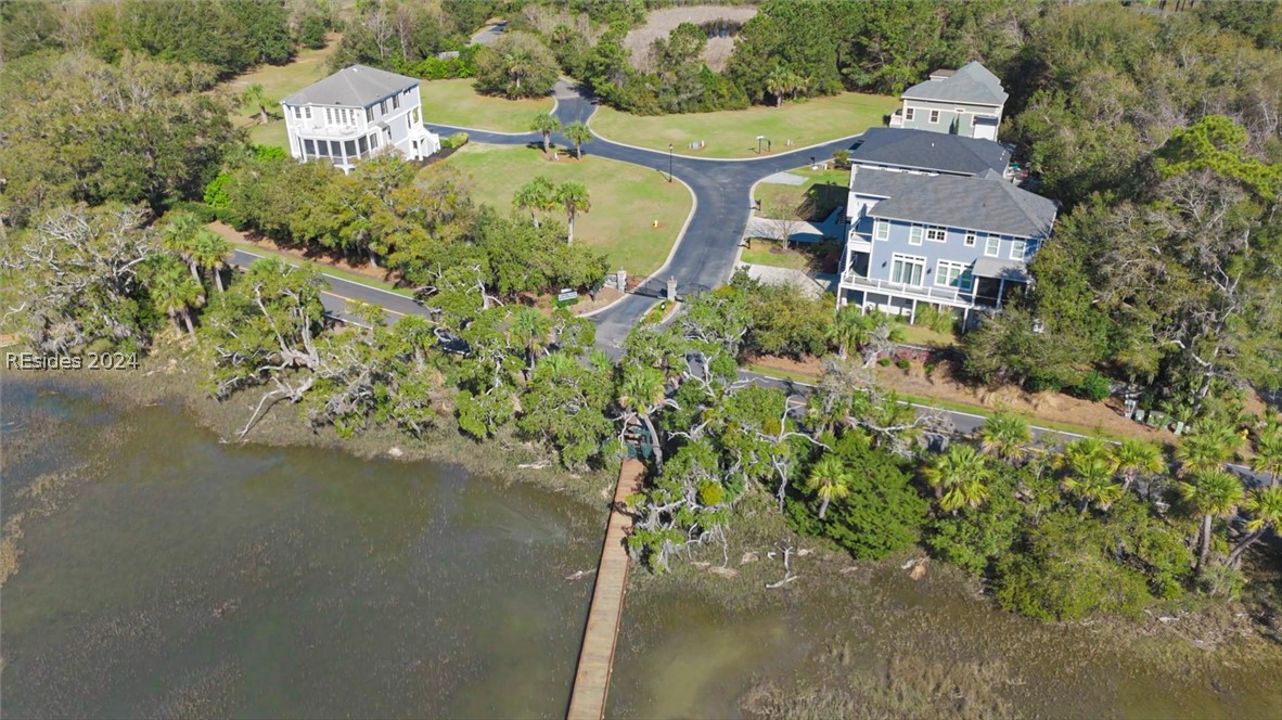 17 Shear Water Dr