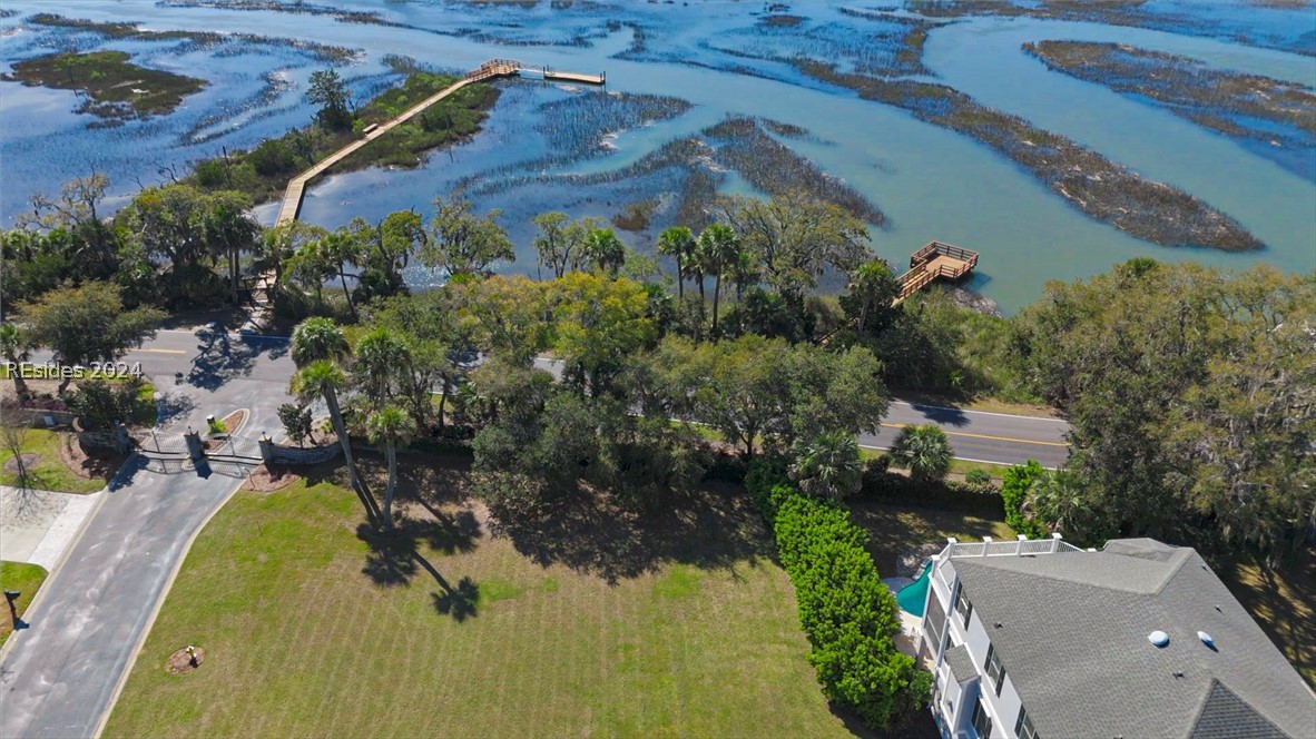 17 Shear Water Dr