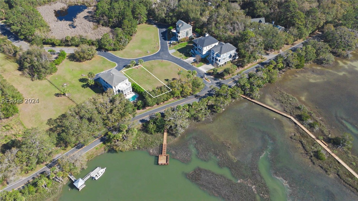 17 Shear Water Dr