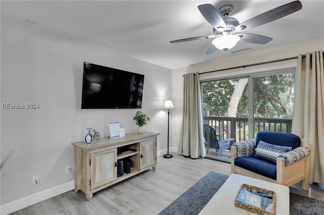 1 Tanglewood Drive Unit: 404