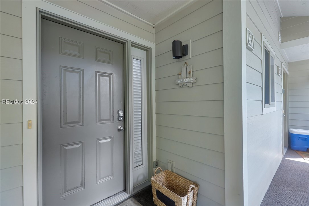 1 Tanglewood Drive Unit: 404