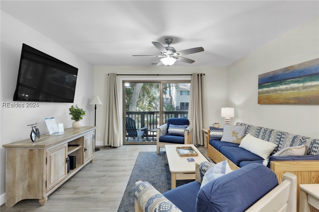 1 Tanglewood Drive Unit: 404