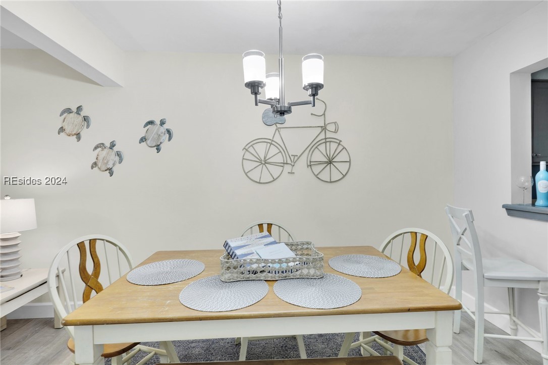1 Tanglewood Drive Unit: 404