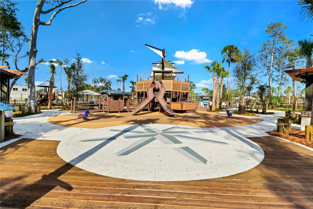 1 Tanglewood Drive Unit: 404