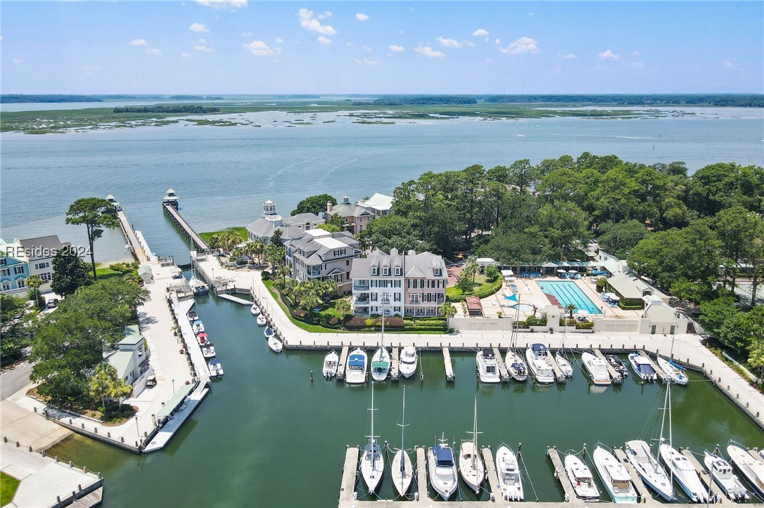 94 Crosstree Drive N