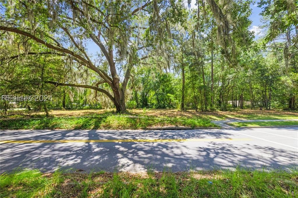 33 9th Avenue
