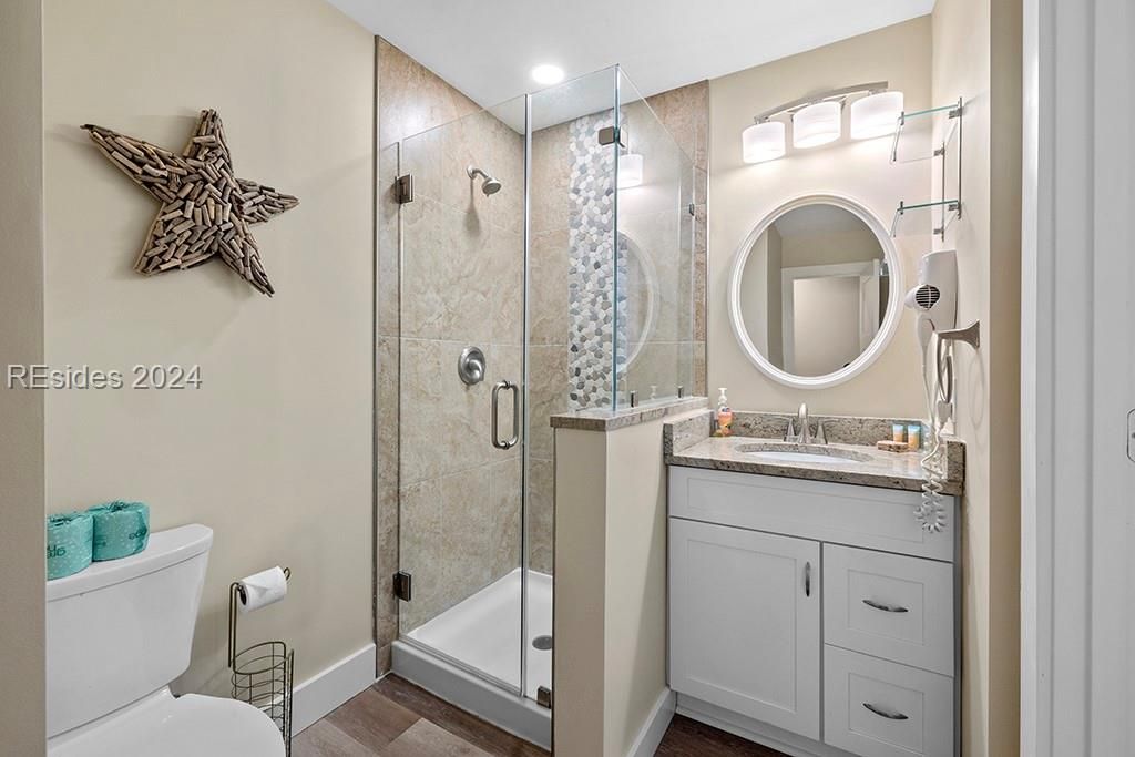 43 S Forest Beach Drive Unit: 321