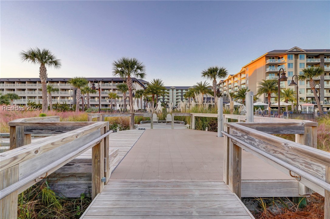 43 S Forest Beach Drive Unit: 321