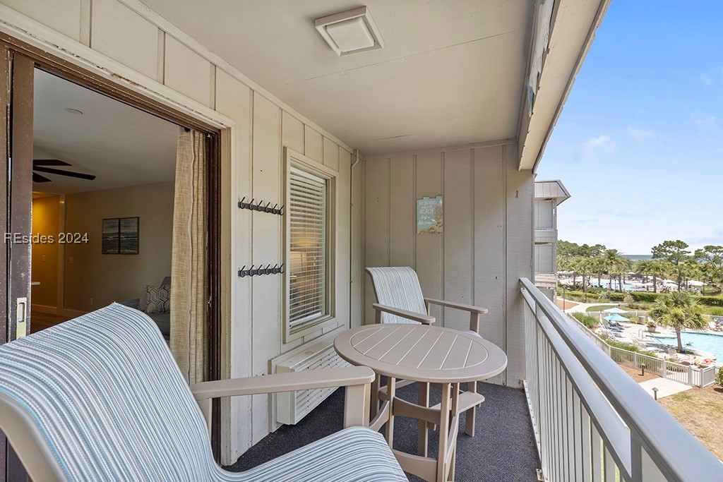 43 S Forest Beach Drive Unit: 321