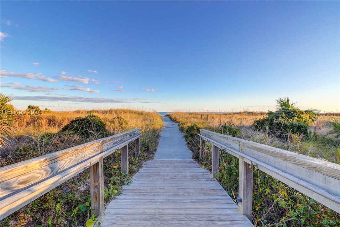 43 S Forest Beach Drive Unit: 321