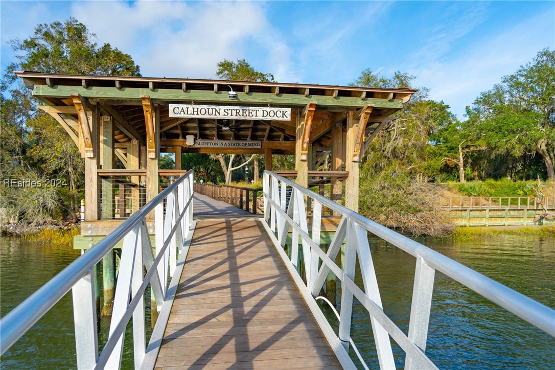 33 B Guerrard Street