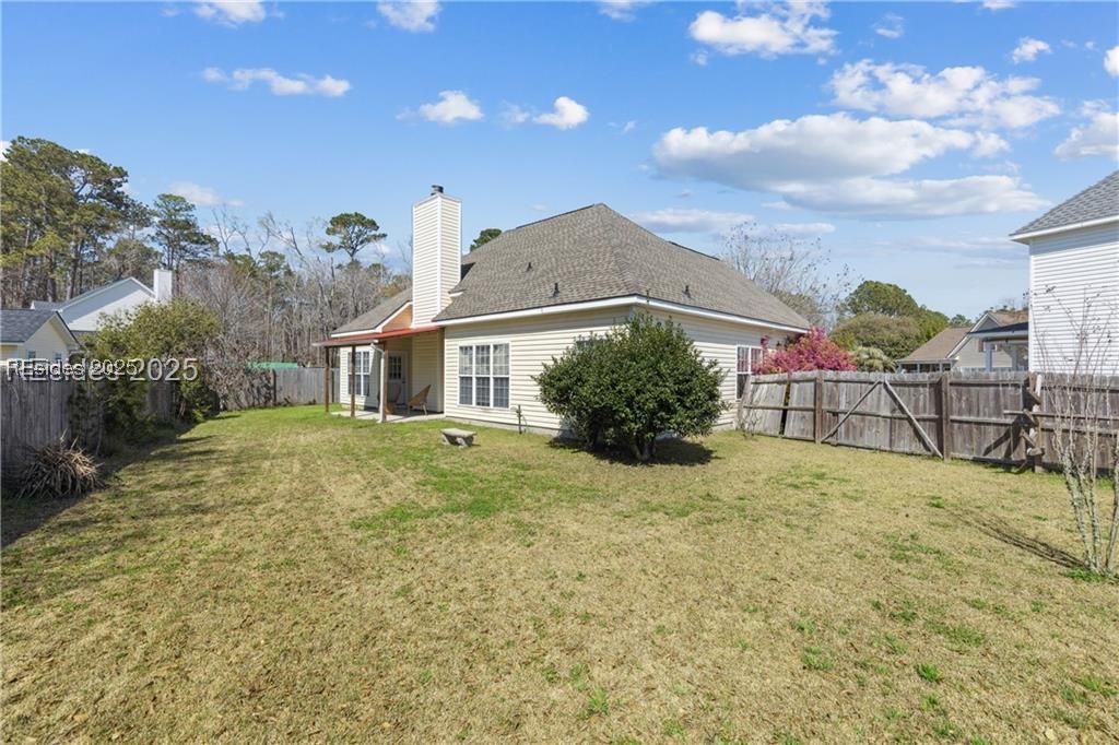 9 Parrot Creek Dr
