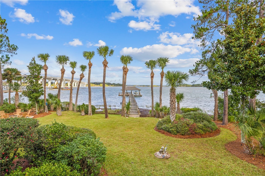 11 Blue Heron Pt
