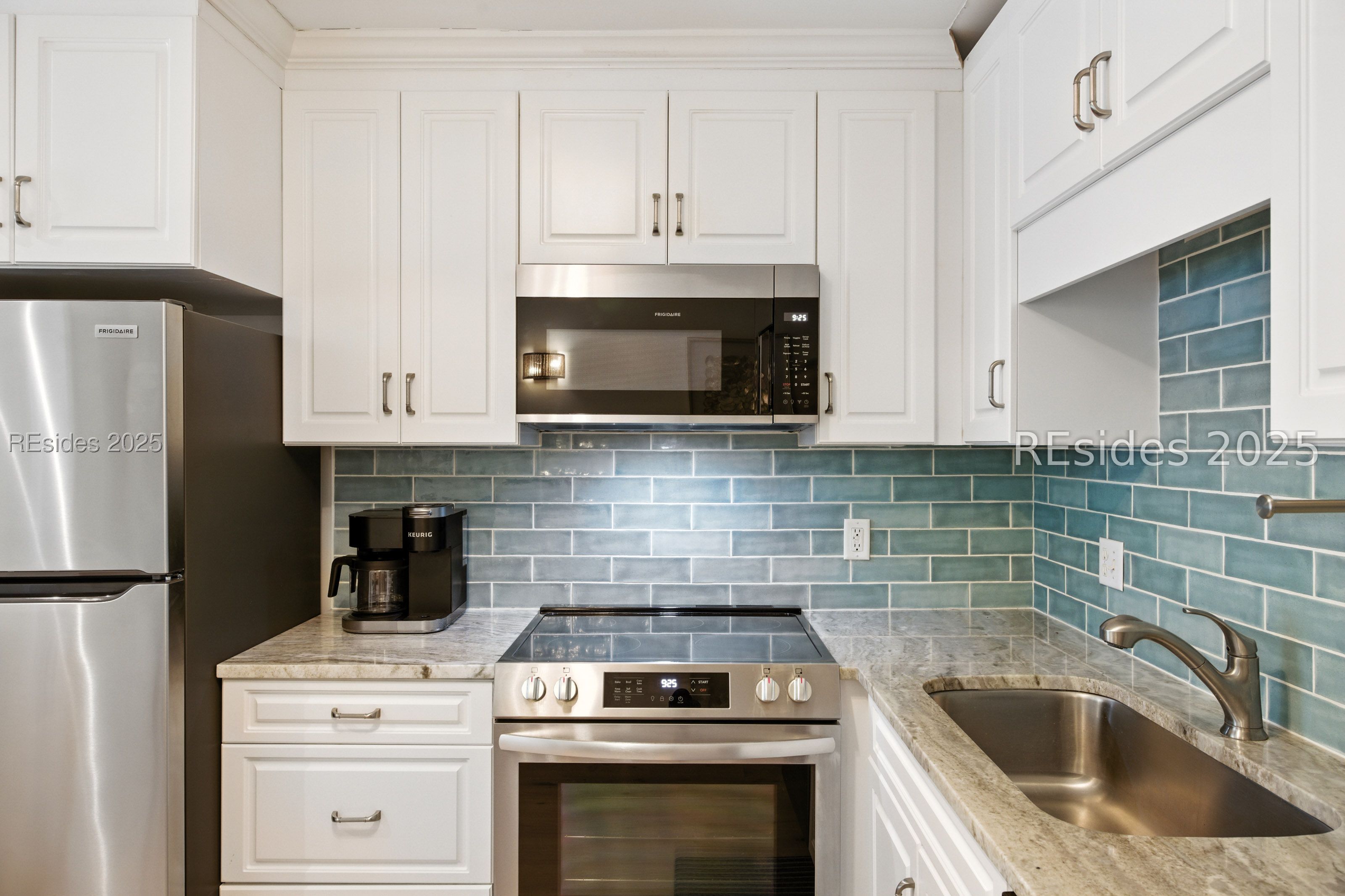 15 Forest Beach Drive Unit: 3B