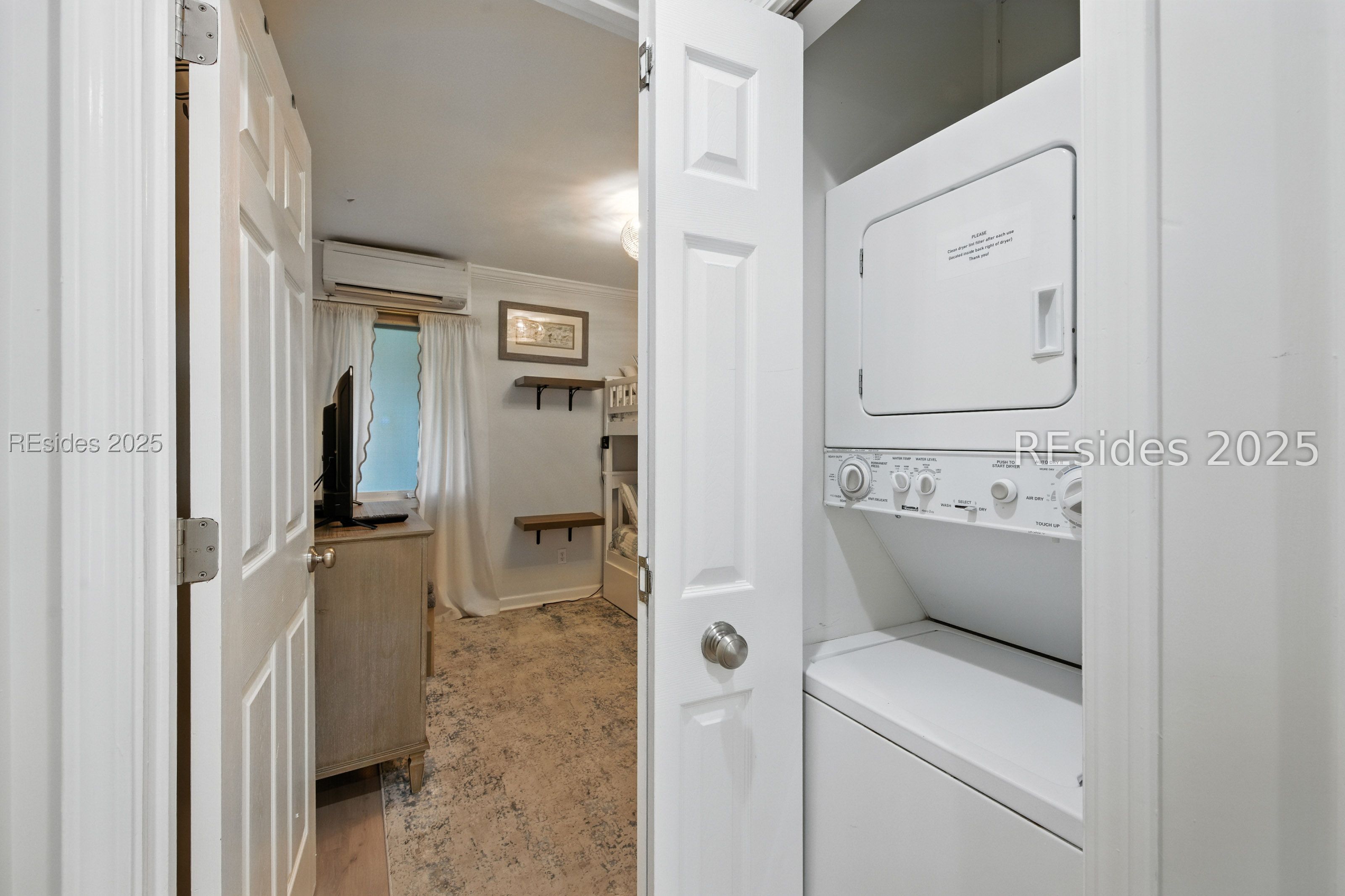 15 Forest Beach Drive Unit: 3B