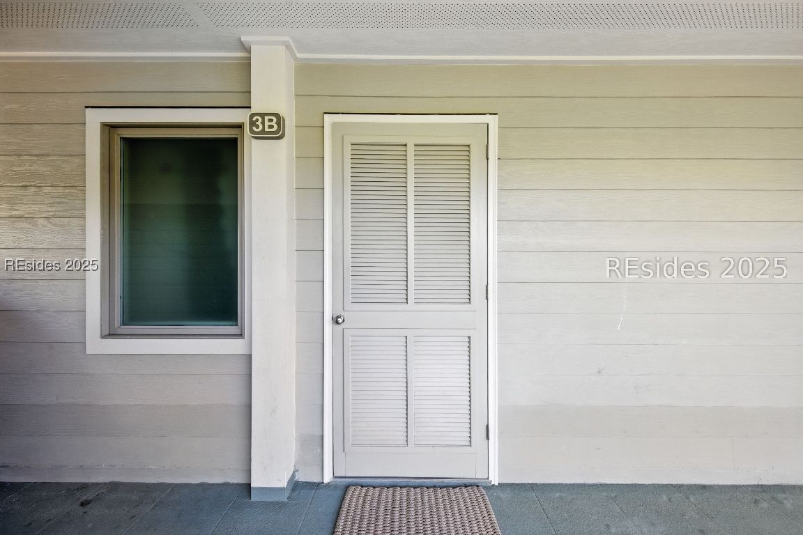 15 Forest Beach Drive Unit: 3B