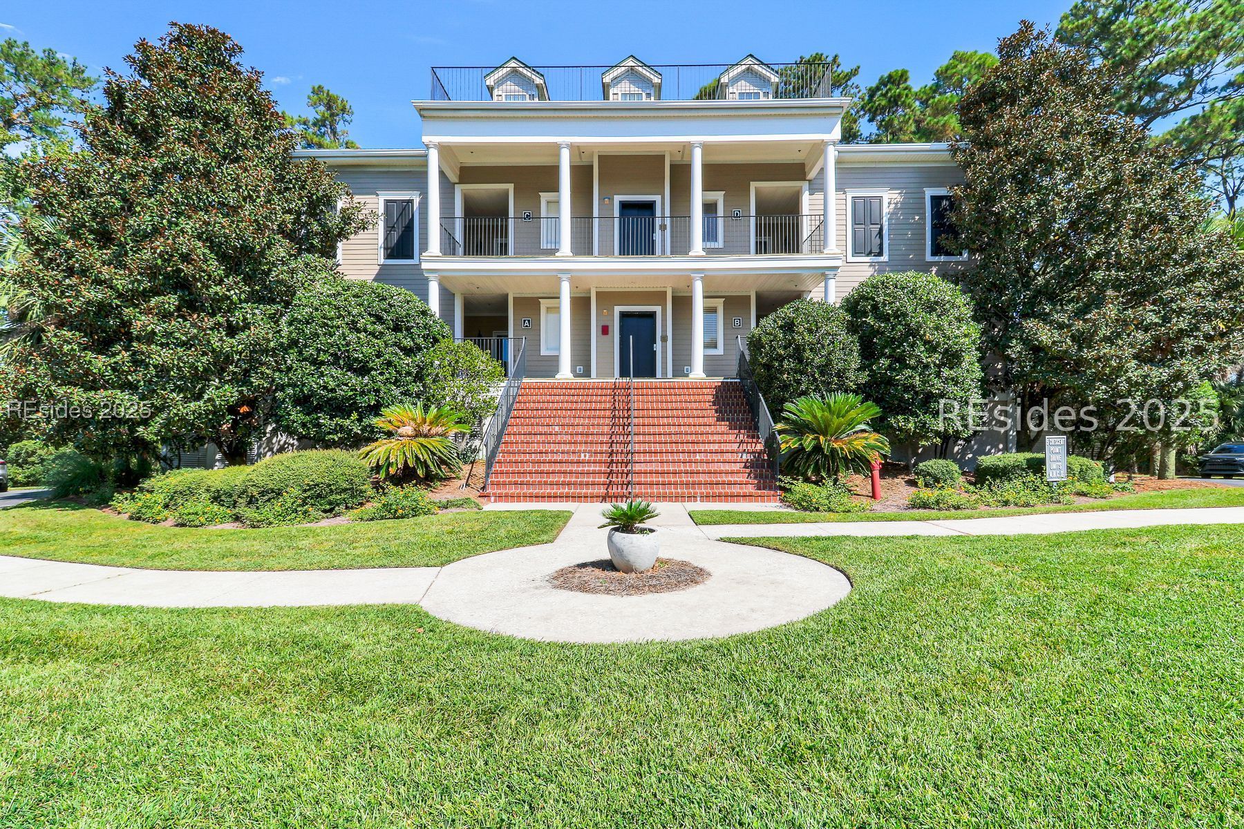 5 Crescent Point Drive Unit: 5B