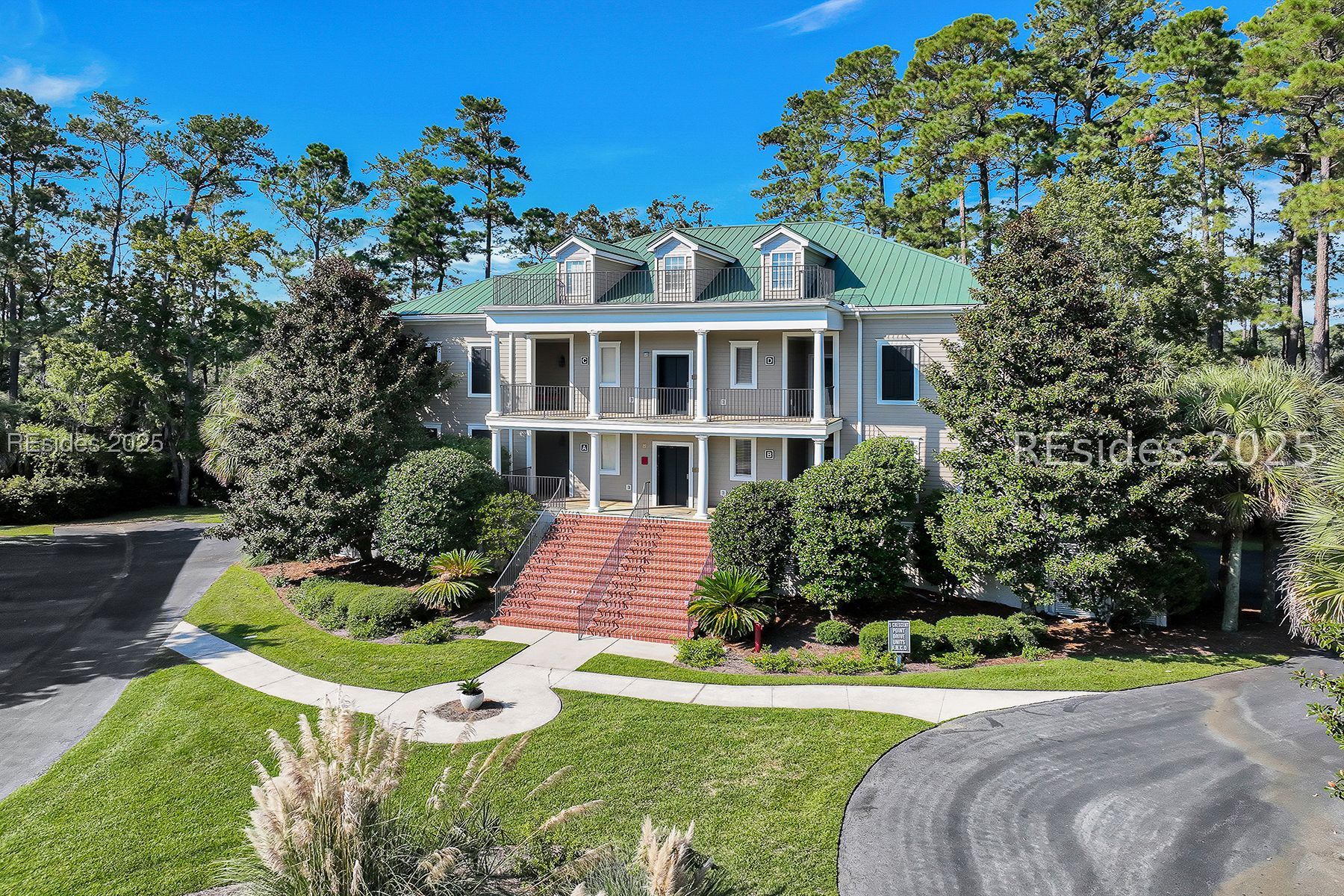 5 Crescent Point Drive Unit: 5B