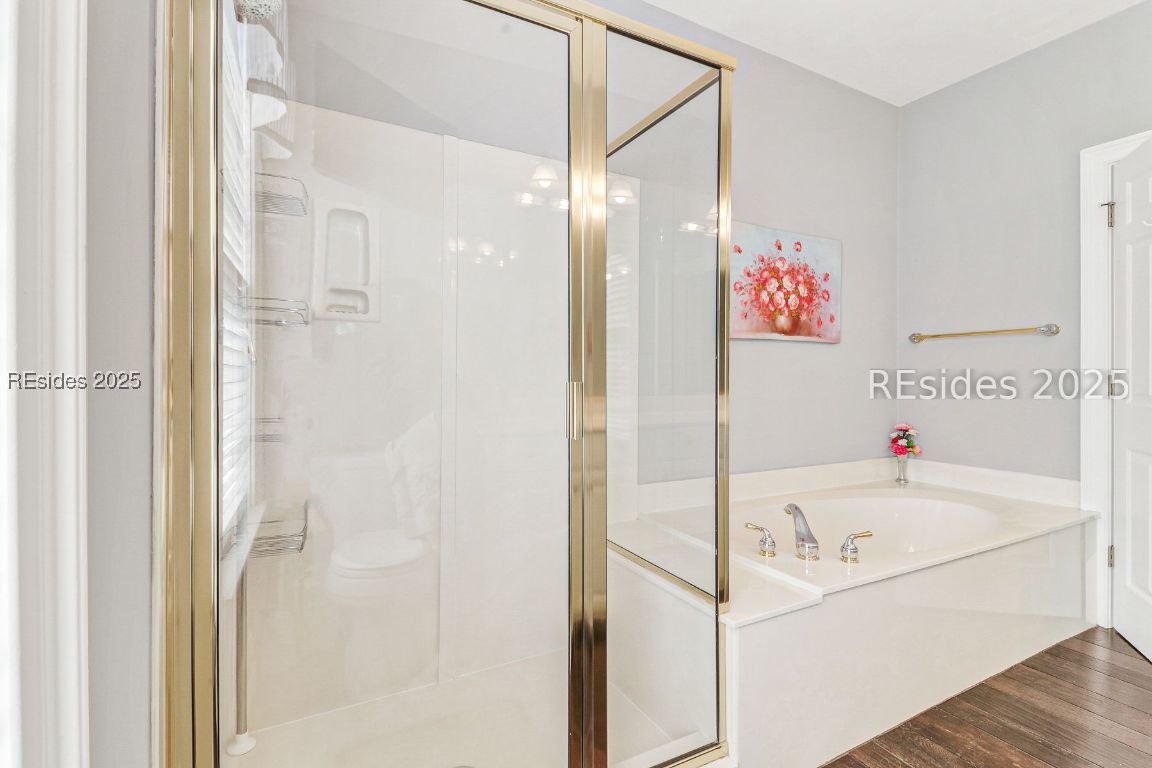 5 Crescent Point Drive Unit: 5B