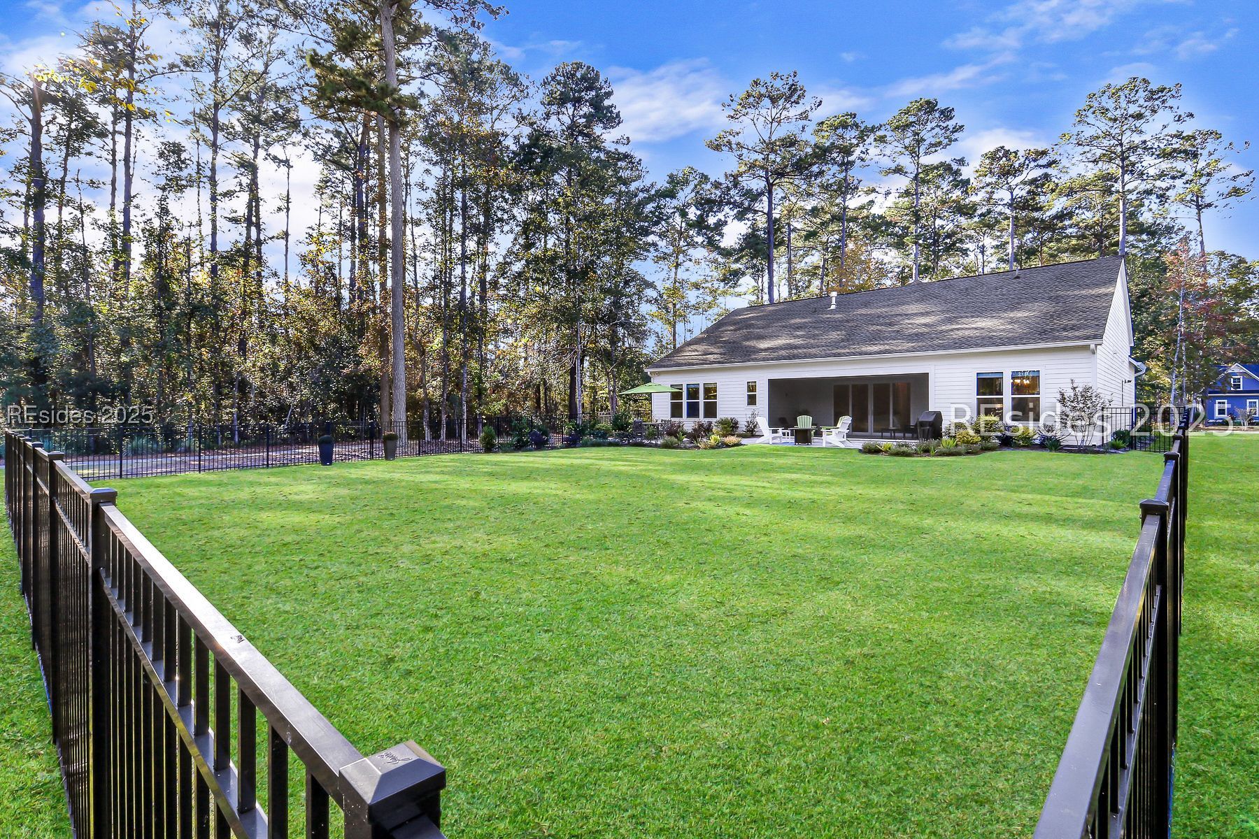 735 Firethorn Lane